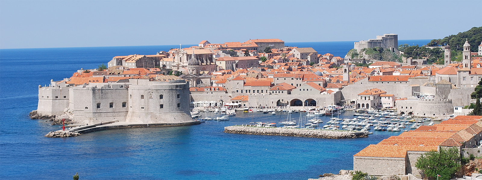 Najam osobnih vozila, scootera i motorkotača<br> u Dubrovniku, Hrvatska